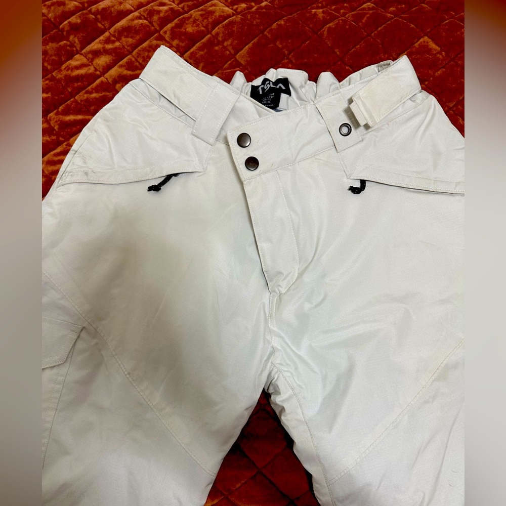 Women’s white TSLA ski pants